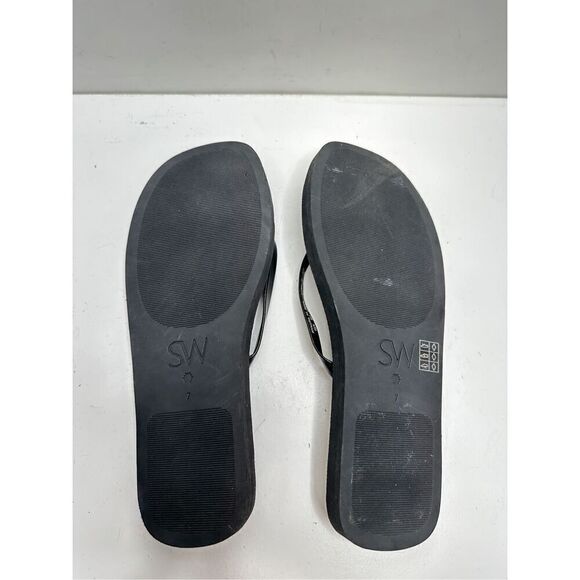 Stuart Weitzman Sandals Womens Size 7B Black Rhinestone Flip Flops - Picture 9 of 9